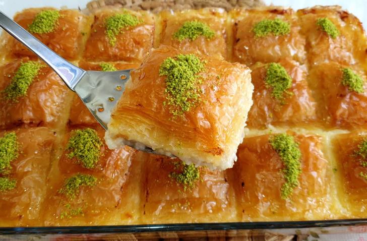 Adı börek ama kendisi tatlı: Laz böreği tarifi! MasterChef Laz böreği nasıl yapılır? İşte ...