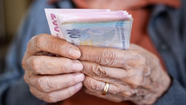 3600 prim günlü SSK’lı, 9000 prim günlü Bağ-Kur’lu… İkisi de 12.500 TL emekli maaşı alıyordu: Emekliye yeni maaş sistemi! Çok çalışana yüksek aylık uygulaması