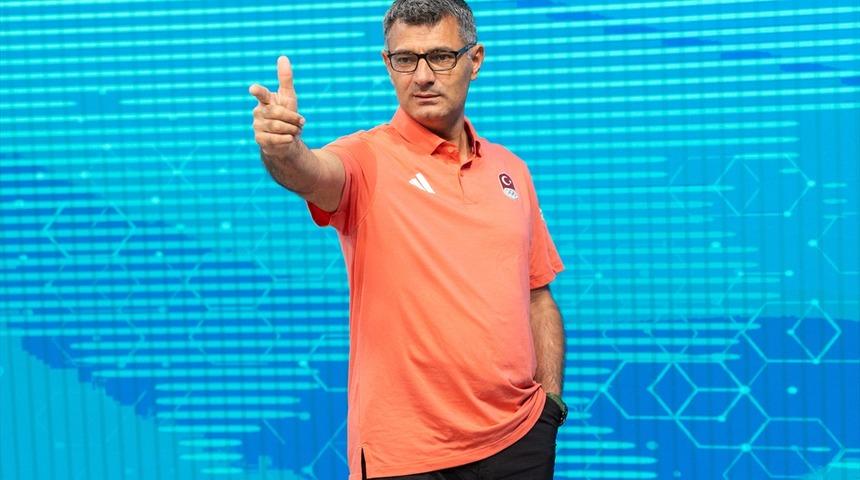 Yusuf Dikeç madalyaya giden yolu anlattı! 3 gün önce silahı kırılmış, tornacı arkadaşına yaptırmış