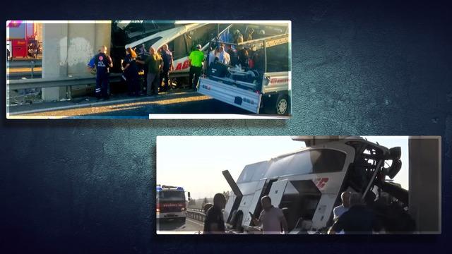 Sabah saatlerinde kahreden haber! Ankara'da yolcu otobüsü köprüye saplandı: 9 can kaybı 26, yaralı