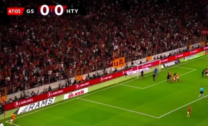 Galatasaray-Hatayspor maçında inanması güç pozisyon! Kaleci Erce Kardeşler kalesinde devleşti, Galatasaray direkleri geçemedi... G4