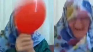 Sosyal medyada canlı yayın açıp defalarca kafasına balonla vurdu! Ben ne izledim böyle?