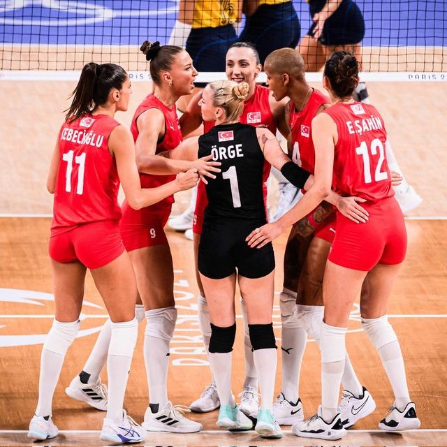 Teşekkürler Filenin Sultanları! A Milli Kadın Voleybol Takımı, Brezilya'ya mağlup oldu, Paris 2024 Olimpiyat Oyunları'nı 4. tamamladı 640xauto