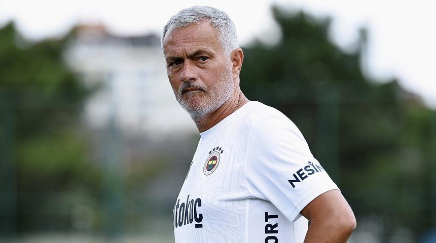 Adana Demirspor galibiyeti sonrası Mourinho'dan Galatasaray'a gönderme! "Şimdi daha iyi anladım"