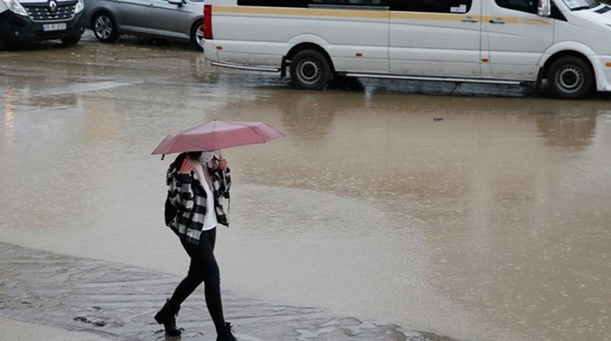 Meteoroloji uyardı! 3 bölgeye sağanak yağış bekleniyor!
