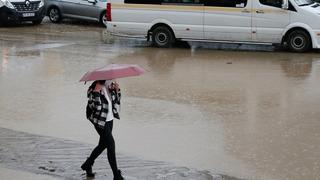 Meteoroloji uyardı! 3 bölgeye sağanak yağış bekleniyor!