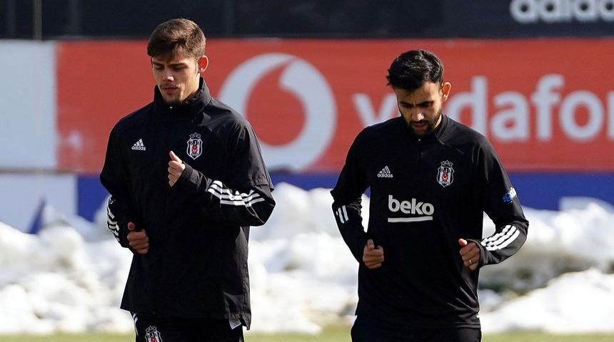 Beşiktaş Montero'nun sözleşmesini feshedildiğini açıkladı! Yeni adresi şimdiden belli oldu