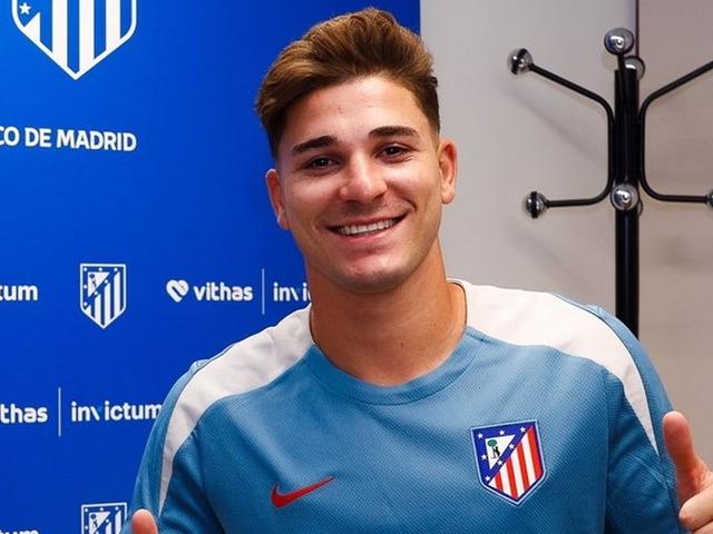 Atletico Madrid, Julian Alvarez’i 70 milyon Euro'ya transfer ettiğini duyurdu