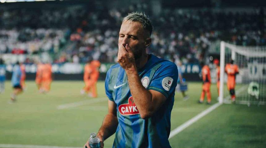 Çaykur Rizespor'dan talihsiz maç! Başakşehir kalesine 22 şut çektiler fakat mücadeleyi kazanamadılar...