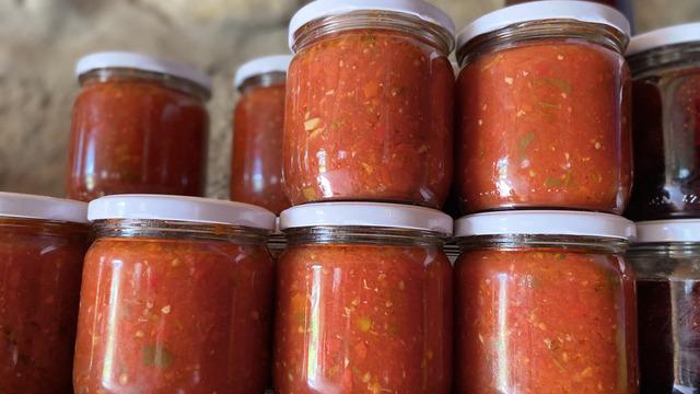 Ev yapımı kışlık domates konservesi tarifi: Evde domates konservesi nasıl yapılır? 
