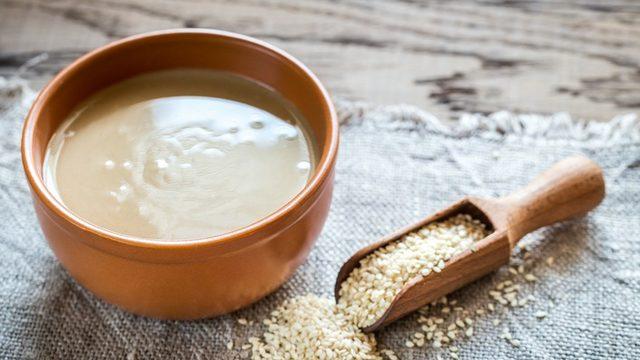 Tahinin faydaları şaşırtıyor! Günde 2 kaşık vücudu temizliyor