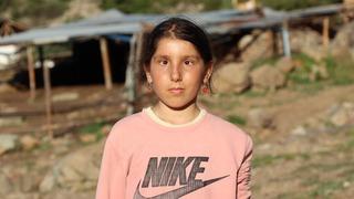 Şeker hastalığı nedeniyle görme yetisini kaybeden 12 yaşındaki Sudenaz'ın en büyük hayali yeniden görmek! Çocuğuma bir çare istiyorum