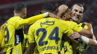 Fenerbahçe-Lille maçı öncesi Fransız basınından flaş ifadeler! ''Ezeli rakibini taklit etmek istiyor!