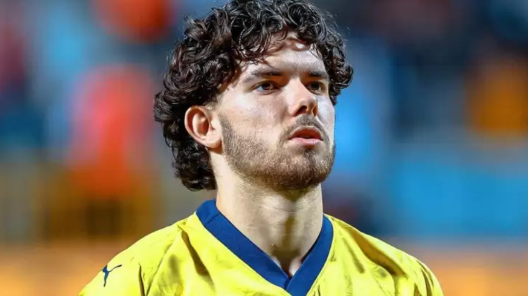 SON DAKİKA: Fenerbah&ccedil;e'de ma&ccedil;a saatler kala şoke eden sakatlık! Ferdi Kadıoğlu kadrodan &ccedil;ıkarıldı