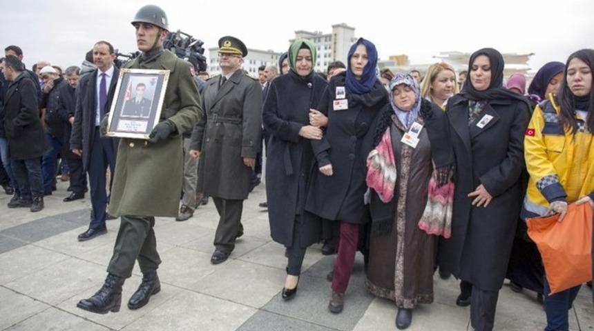 Afrin şehidinin annesinden duygulandıran s&ouml;zler