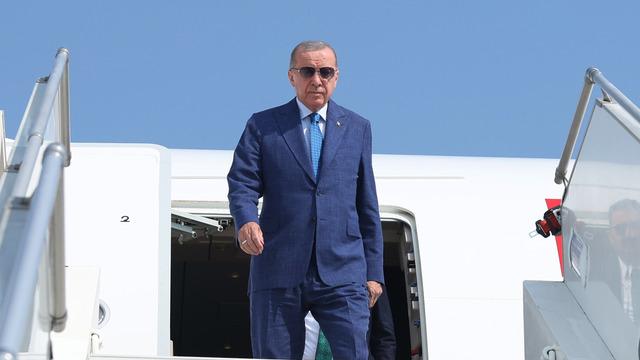 AK Parti'ye kimler katılacak? Tek tek açıkladı: CHP, İYİ Parti, Yeniden Refah, DEM, bağımsız... Şaşırtıcı isimler dedi, yeni kulisi paylaştı