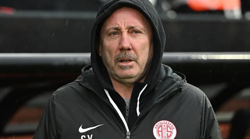 Sergen Yalçın hocalığa yine ara verdi! Yeni adresi Ekol TV oldu...