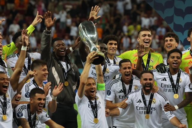 AA-20240814-35403477-35403475-REAL_MADRID_UEFA_SUPER_KUPANIN_SAHIBI_OLDU