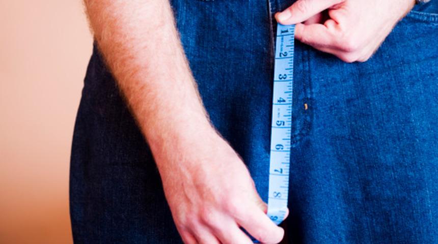 Sosyal medyada çok konuşuluyordu! Doktorlar 'yaz penisi' olarak tanımladı... Cinsel organınız her zamankinden farklı görünüyorsa...