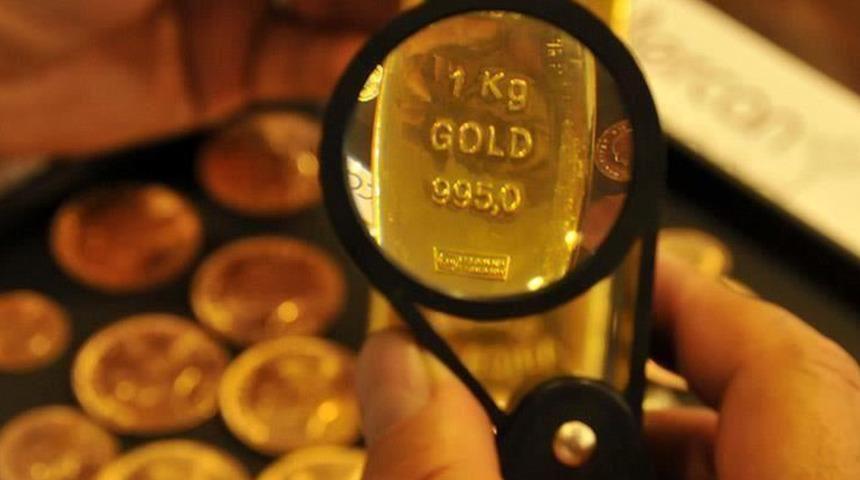 Altın kendi rekorunu kırdı! Analistler yorumladı