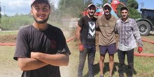 Yılda sadece 1,5 ay &ccedil;alışıyorlar... Saatte 3 bin 500 TL kazanıyorlar!