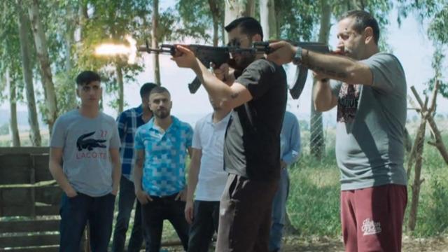 'Sıfır Bir' dizisinin bir oyuncusuna daha saldırı! Tümer Adakaner sırtından vuruldu