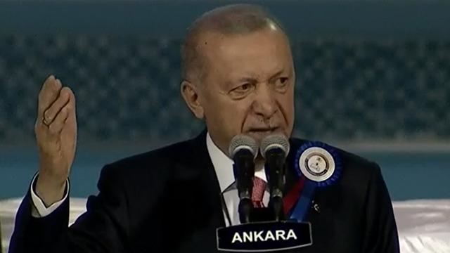 Cumhurbaşkanı Erdoğan: Hukukun dışına çıkanın gözünün yaşına bakmayız