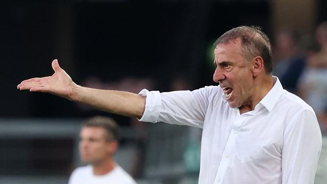 Abdullah Avcı, Rapid Wien maçı sonrası isyan etti! ''Telefon numaramı servis etmişler! Beni ve ailemi rahat bırakın...