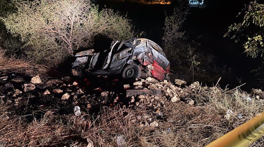 Erbaa'da feci kaza! Otobüsle otomobil çarpıştı: 2 kişi hayatını kaybetti