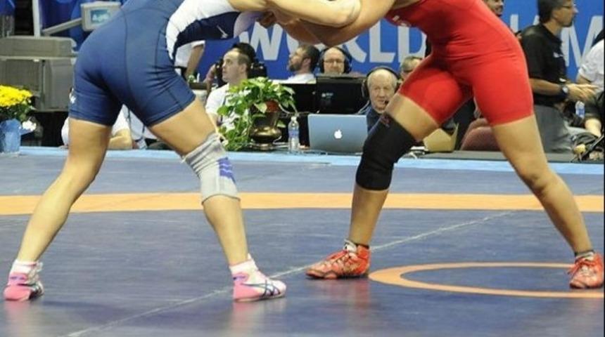 Kadın güreşi için olay sözler: TRT ve AA da takip ediyor, 'rezalet' sonlanmalı