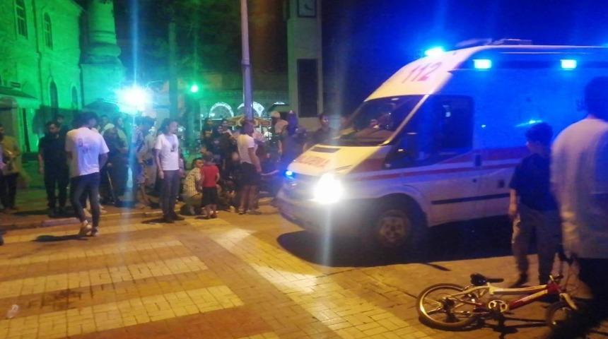 Motosikletin çarptığı 5 yaşındaki kız çocuğu yaralandı! Ehliyetsiz sürücü yakalandı