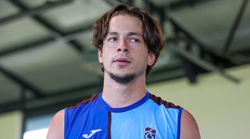 Trabzonspor'da Enis Destan krizi! Yıldız ismin annesinden Abdullah Avcı'ya tehdit... "Oğlumla uğraşmayın, dünyayı dar ederim"