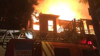 Büyükada'da iki katlı binada yangın! Takviye ekipler de müdahale etti