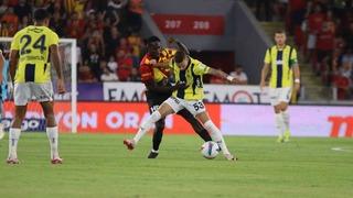 SON DAKİKA: Fenerbahçe 90+5'te yıkıldı! Göztepe 90+5'te bulduğu golle sahadan 2-2 beraberlikle ayrıldı