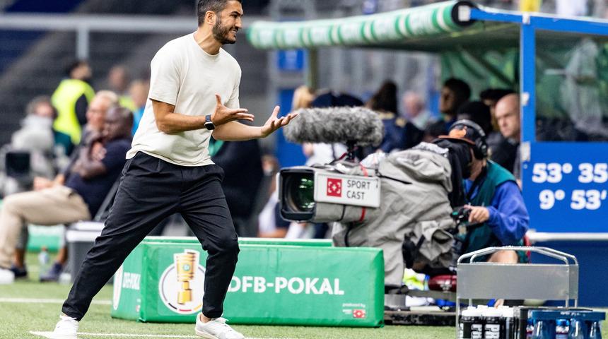 Borussia Dortmund hocası Nuri Şahin ilk resmi maçında yapacağını yaptı! Almanya onu konuşuyor
