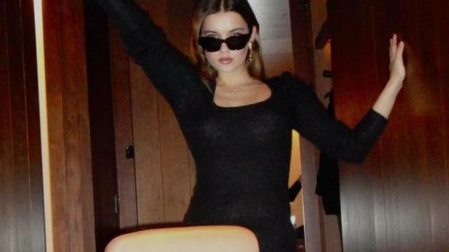 Yalı Çapkını'nın güzeli Afra Saraçoğlu plajda görüntülendi! 'Ayrılık yaramadı'