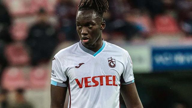 Galatasaray, ezeli rakibinin yıldız futbolcusu için 10 milyon Euro'yu gözden çıkardı!