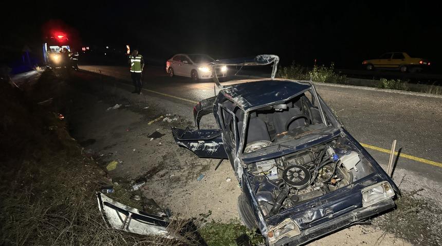 Kastamonu'da devrilen otomobildeki 5 kişi yaralandı