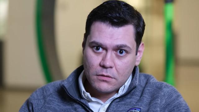 Oğuz Alper Öktem’in ‘Temiz Türkler’ paylaşımı olay oldu! 'Pis Türkler kim?' tepkisine de böyle cevap verdi...