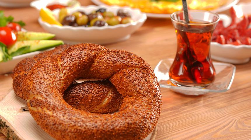 Kokusu iştah açıyor: Çıtır çıtır simit tarifi! MasterChef simit nasıl yapılır?