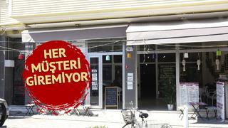Kafede otururken akıllarına geldi... Aynı gün dükkan kiraladılar! Her müşteri giremiyor