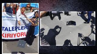 Mali Müşavirlerden gündem olan eylem! Hazine Bakanlığının önüne bilgisayar fırlattılar: 'Bıçak kemiğe dayandı'