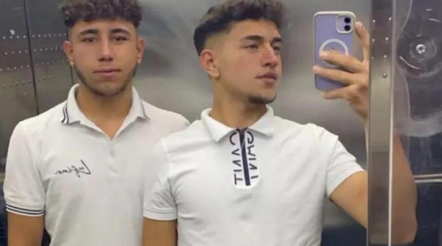 Kahreden ölüm! Poz verdikleri arabada can verdiler