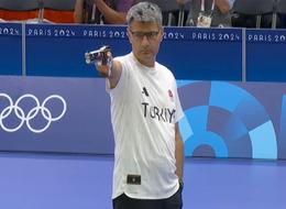 İkonik pozuyla olimpiyatın en konuşulan ismi oldu! Markalar bile anında onu kullandı: Yusuf Dikeç görseli için haksız kazanç uyarısı