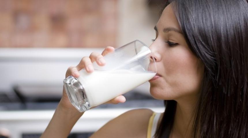 Kaliteli proteinin sırrı her gün iki bardak süt!