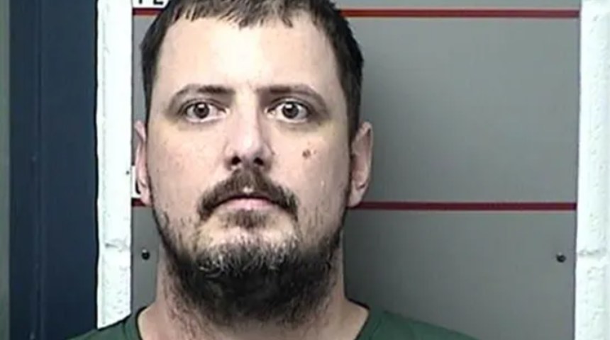 Nafaka ödememek için kendisini 'ölü' gösterdi! Sistemi hackleyip sahte belge bile hazırlatmış 