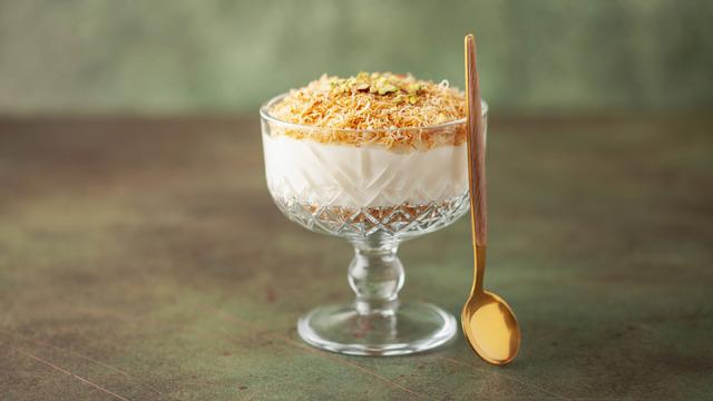 Kadayıflı muhallebi tarifi: Kadayıflı muhallebi nasıl yapılır?