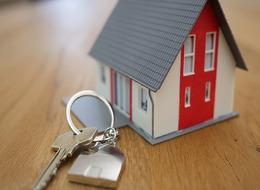 KKM'den çıkan, bankaların faizi düşürdüğünü gören ev almaya koştu! 1 Milyon liralık konut kredisi almak isteyen ne kadar ödeyecek?