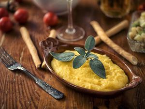 Polenta tarifi: Polenta nasıl yapılır?
