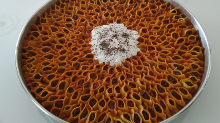 Nefis tepsi mantısı tarifi: MasterChef tepsi mantısı nasıl yapılır, malzemeleri neler? 